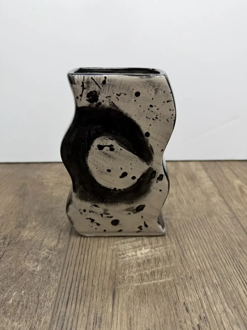 Dakota Pottery Art Vase Signed Vintage Mid Century Abstract Enso Splatter